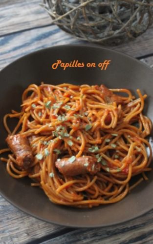 Spaghettis Aux Merguez, Tomates Et Tomates Séchées Au Thermomix Ou Sans ...